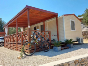 Отель Dream Adria Mobile Homes Murter  Йезера